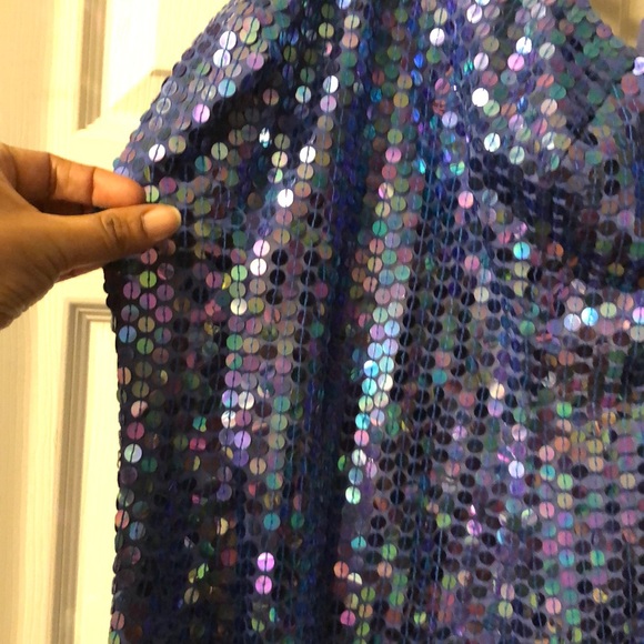 Dress - Picture 4 of 4